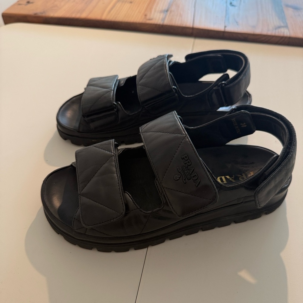Prada Nappa Quilted Padded Slingback Sandals 38/8 Black - Picture 4 of 6